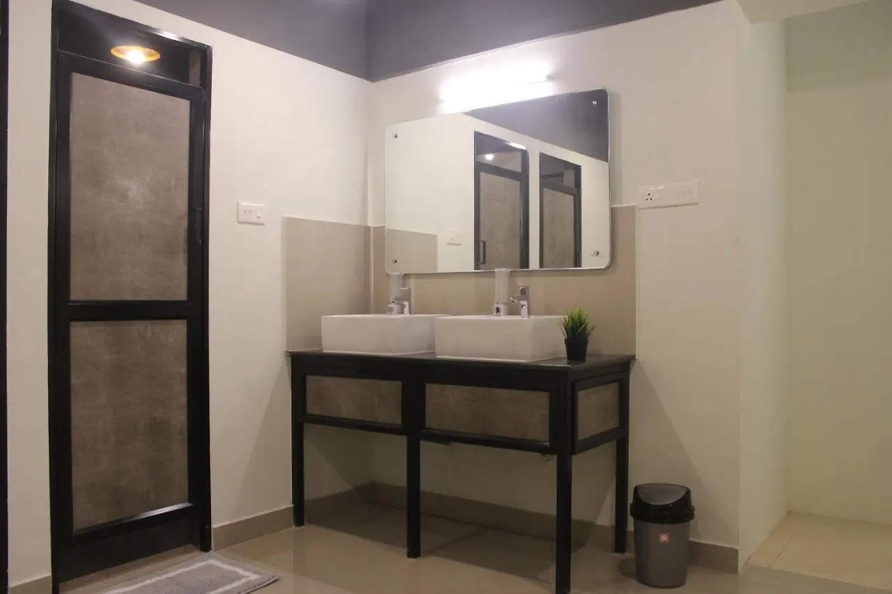 Bed Pods Hostel Thiruvananthapuram